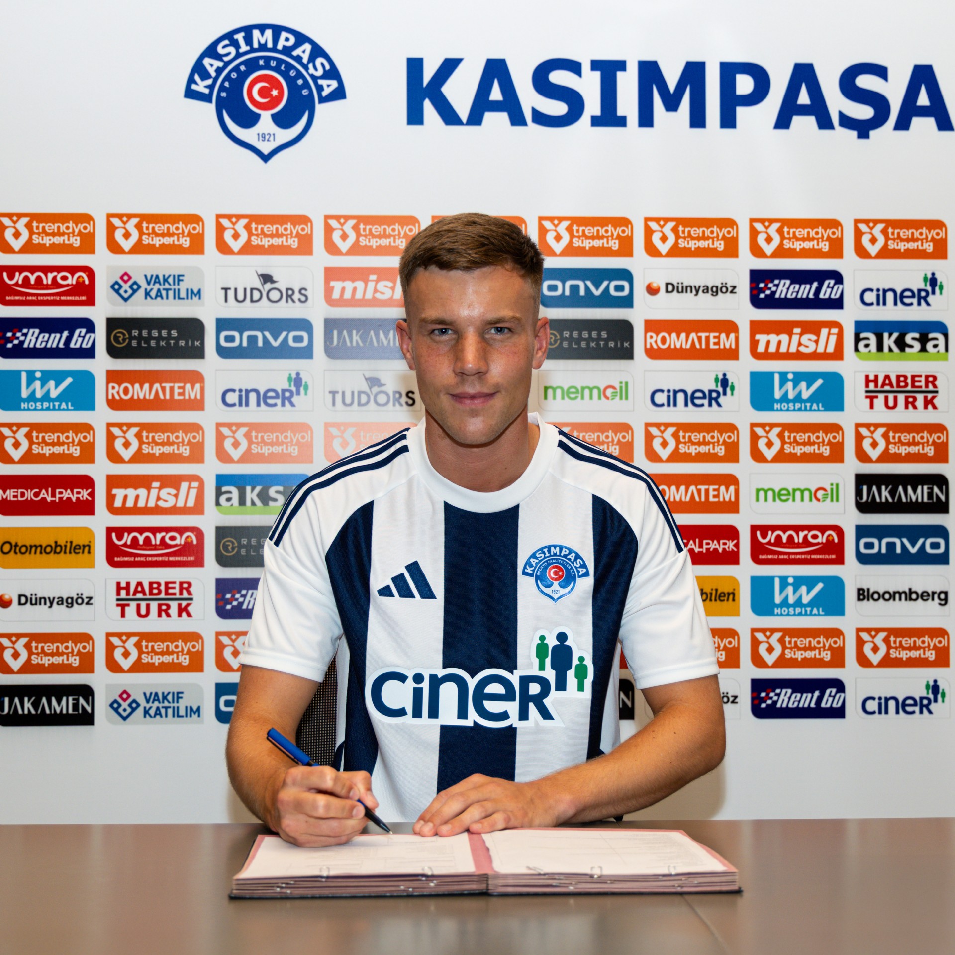 Andri Fannar Baldursson Kasımpaşamızda