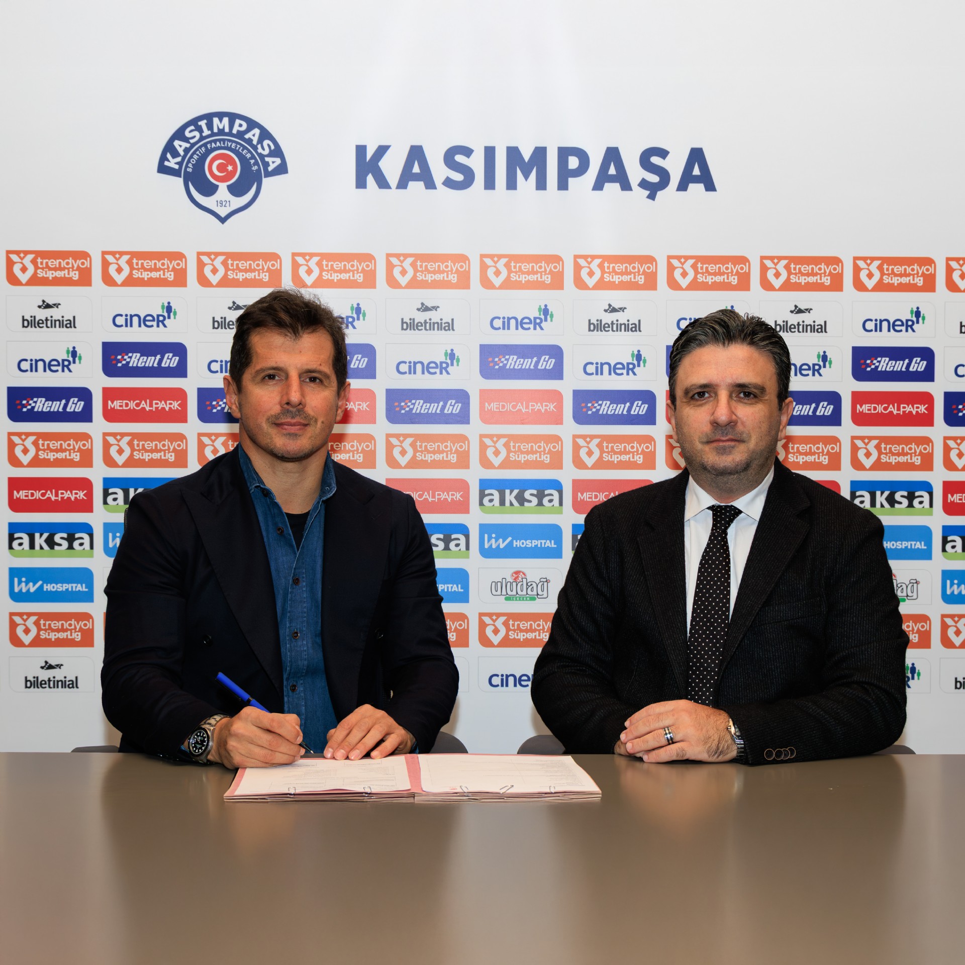 Emre Belözoğlu Kasımpaşamızda